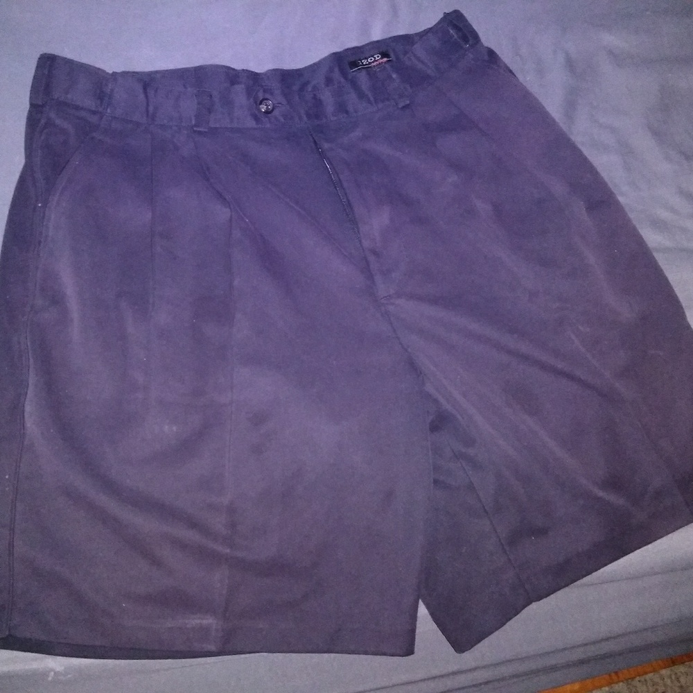 Izod shorts